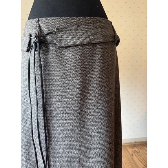 H&M Brown Tweed Midi Skirt Size 10 - Picture 3 of 6